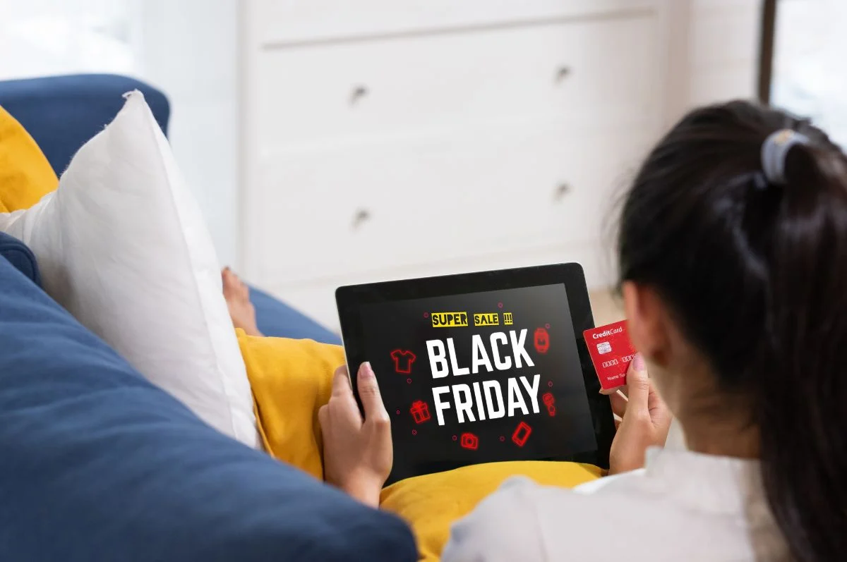 3 Consigli per uno Shopping Online Sicuro durante la Settimana del Black Friday