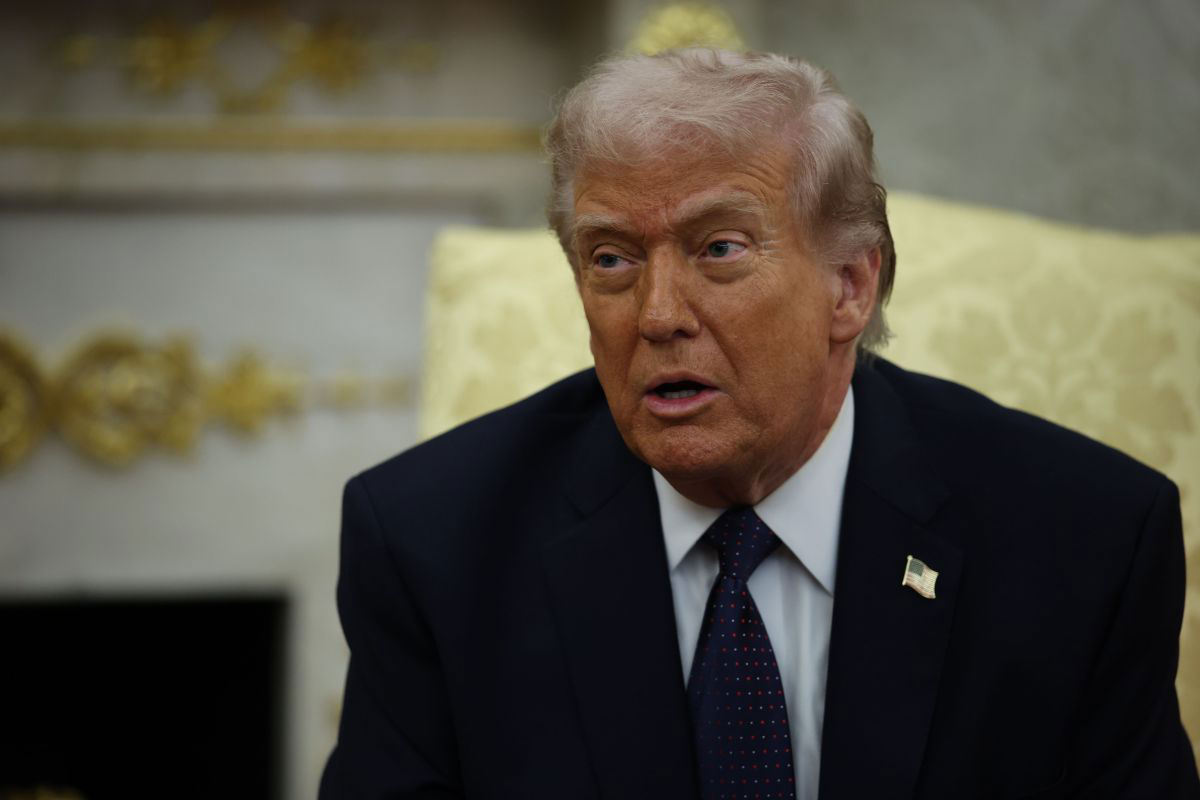 Trump blocca il piano Project Freedom dopo 48 ore: cosa è successo?