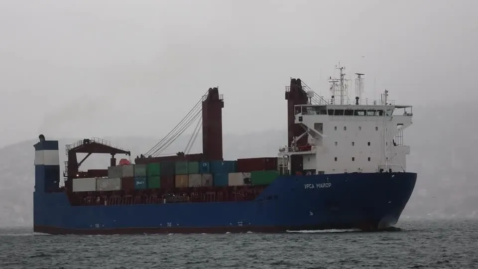 La nave cargo russa affondata al largo della Spagna trasportava reattori nucleari per la Corea del Nord?