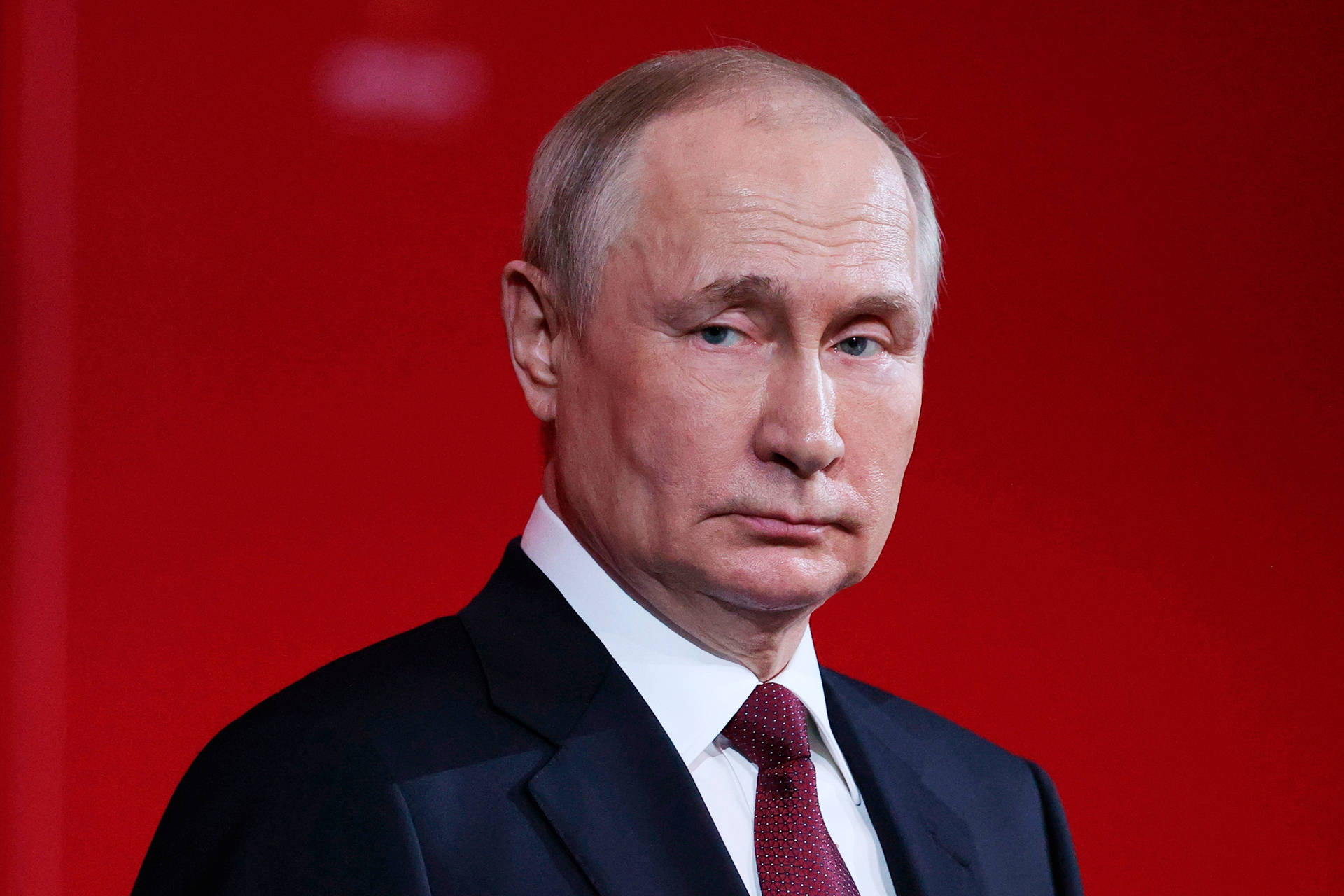 Putin celebra un calo della disoccupazione record in Russia, ma è l’effetto della guerra