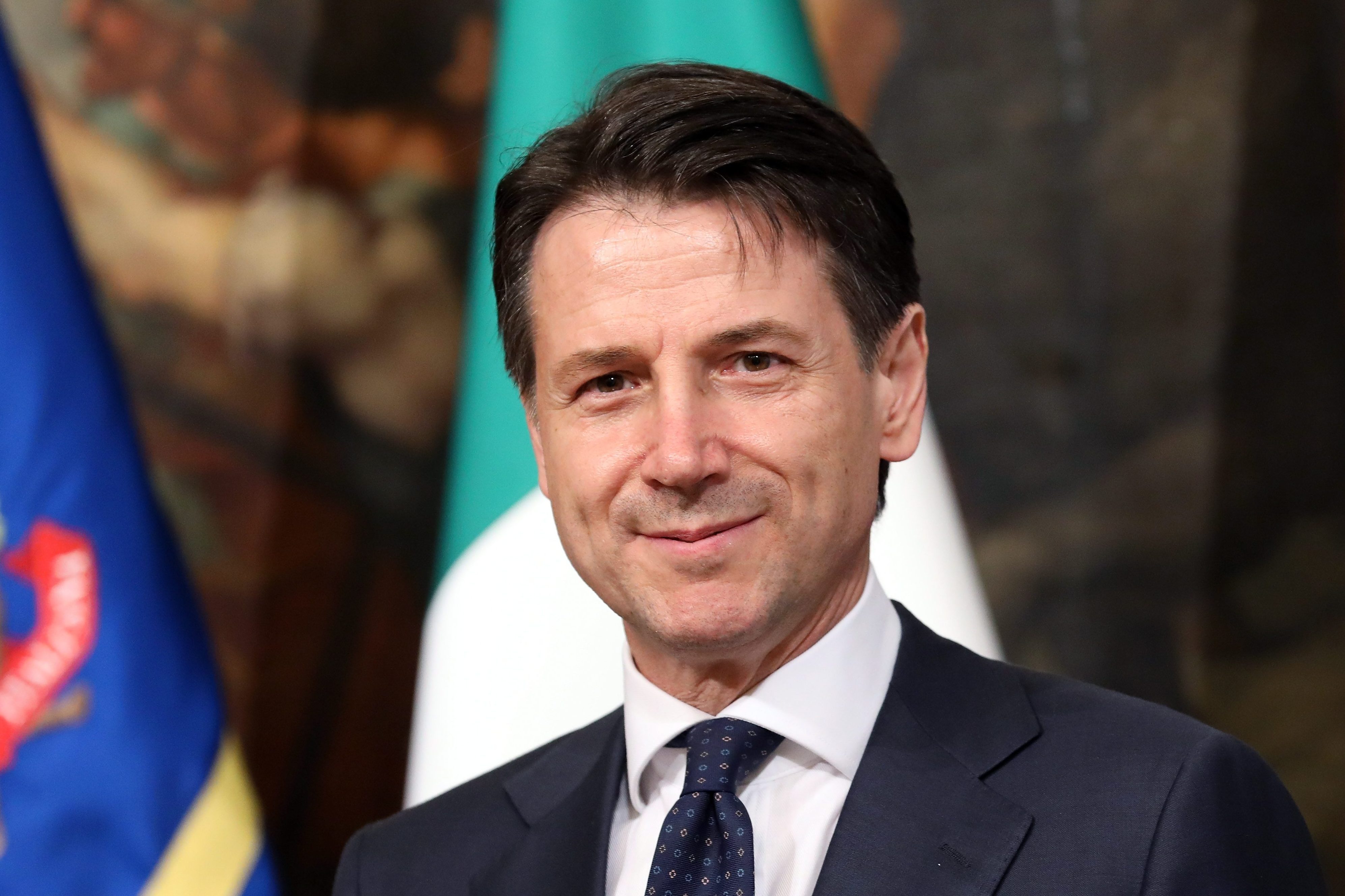 Superbonus: Conte torna a difenderlo travisando i dati
