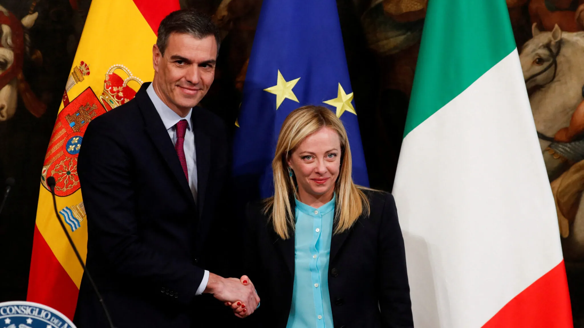 Scontro Roma-Madrid: come funzionano i nuovi controlli alle frontiere tra Italia e Spagna