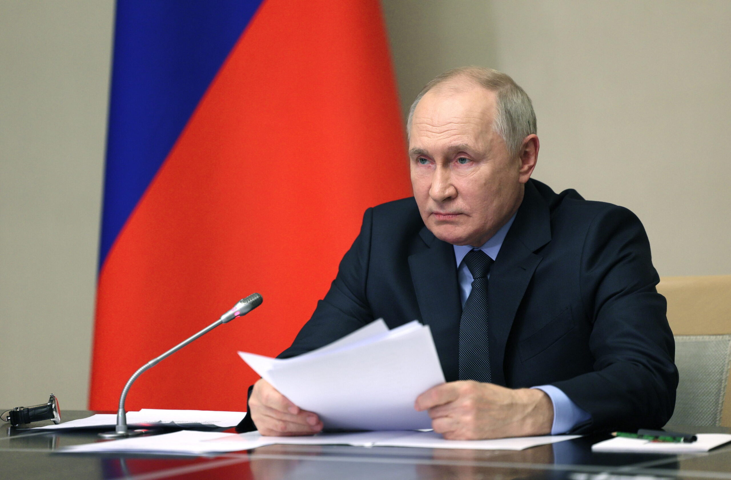 Russia, elezioni già decise: come Putin manipola il voto e perché il regime continua ad averne bisogno