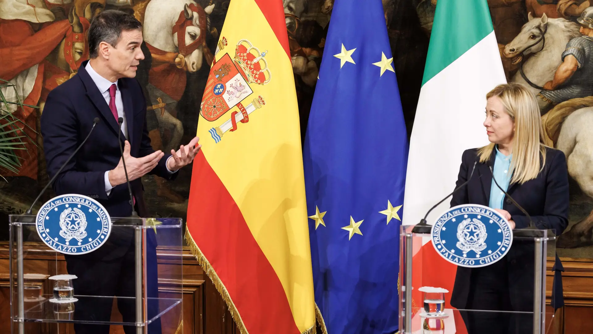 Italia e Spagna non prorogano i controlli alle frontiere: dopo la crisi di Ceuta torna la libera circolazione Schengen